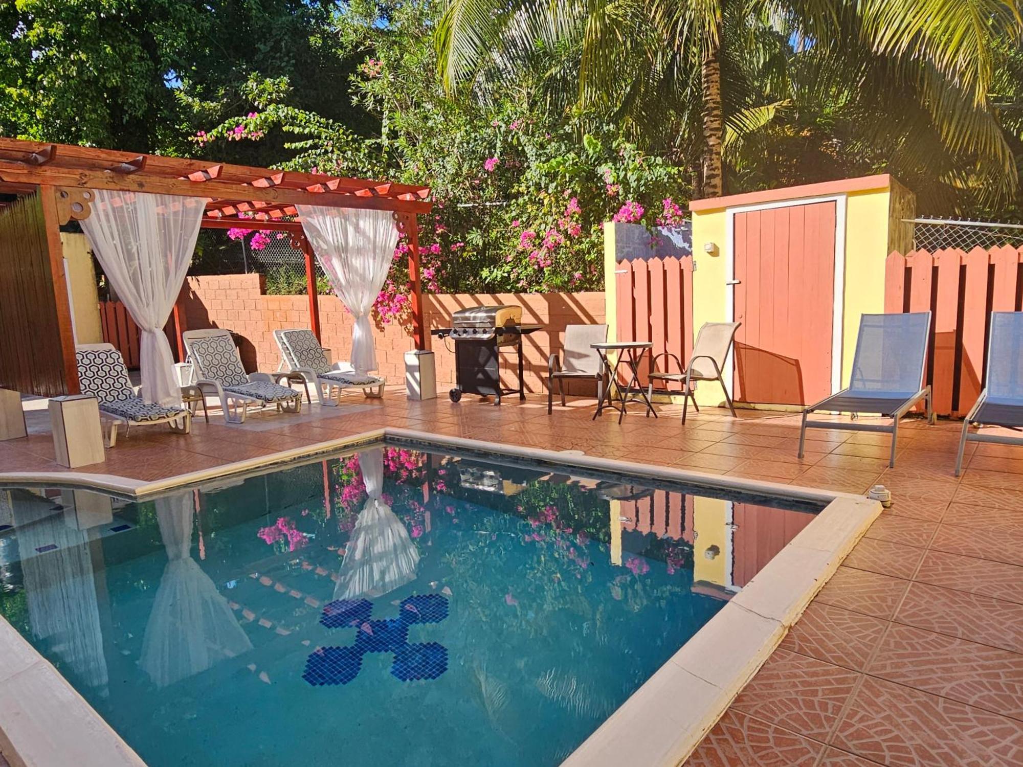 Royal Escape - 1 Anse La Raye Exterior foto